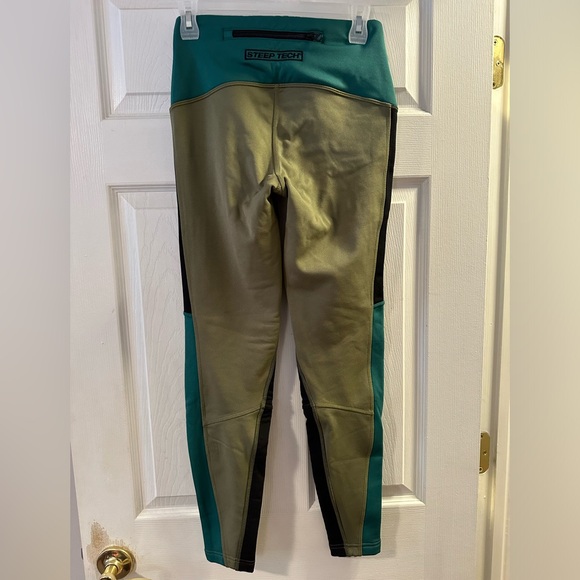 The North Face steep tech fleece lined leggings - small, like new - Picture 3 of 4